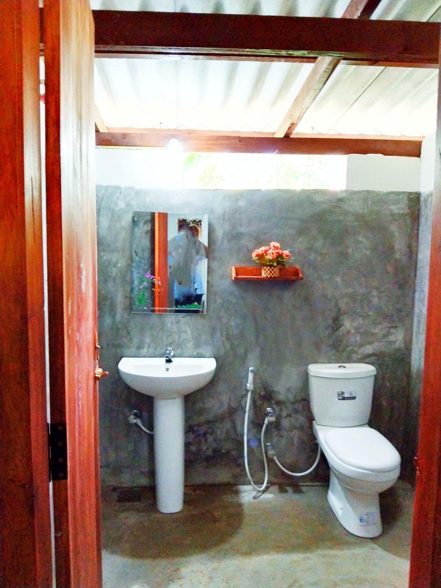 Hiriketiya Green Hill Home Dikwella Sur Exterior foto